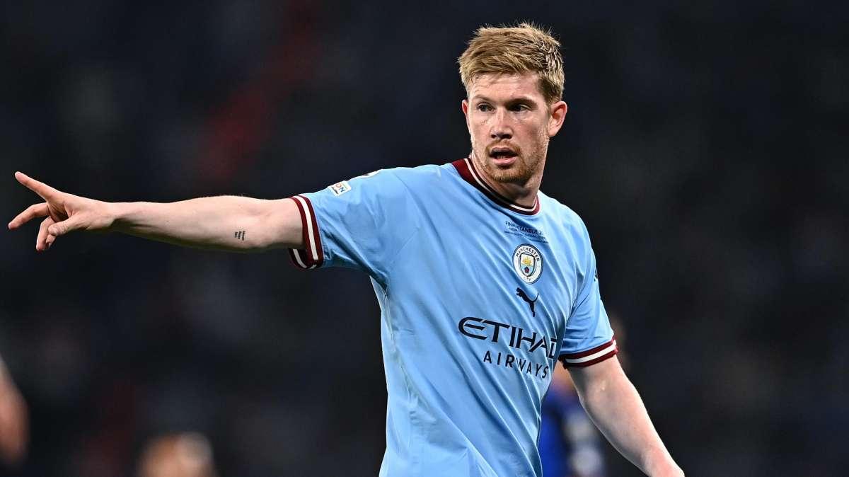 Problemi muscolari per De Bruyne: al suo posto Guardiola inserisce Foden