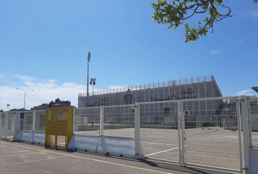 Cagliari-Inter, biglietti alle stelle: fino a 150 euro per l'esordio in casa contro i nerazzurri