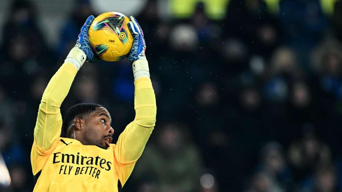 Polveriera Milan, anche Maignan contro Fonseca? 2 storie Instagram a favore di Theo e Calabria