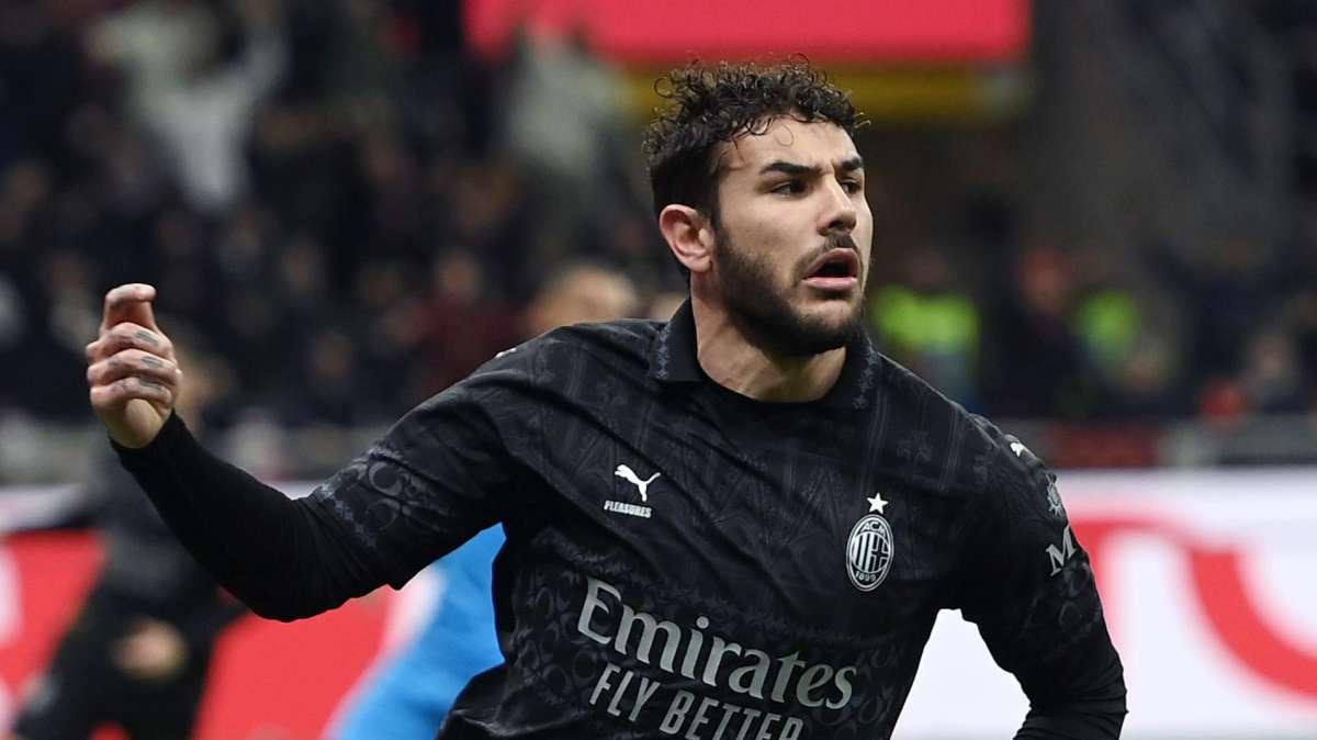 Milan, Hernandez dribbla sullo Scudetto: "Noi facciamo il nostro lavoro, poi penseremo all'Inter"