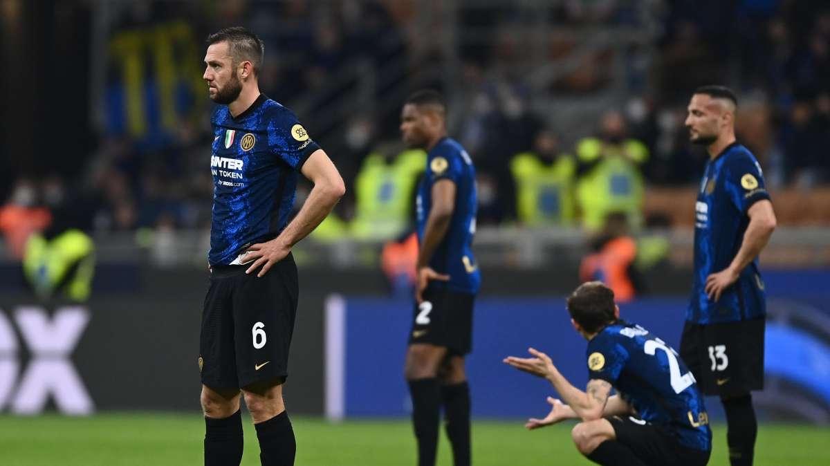 Il primo tempo e un super Consigli condannano l'Inter a San Siro