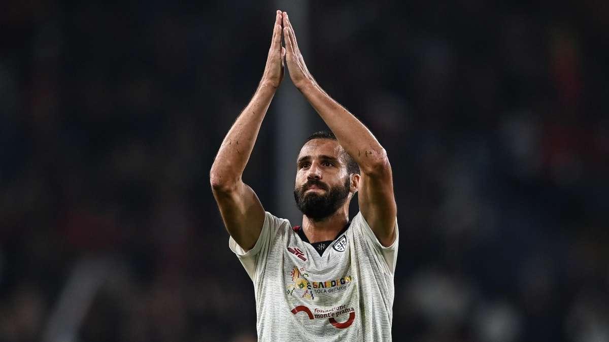 Il Cagliari torna in Serie A: Pavoletti al 94' gela il Bari e regala la promozione a Ranieri