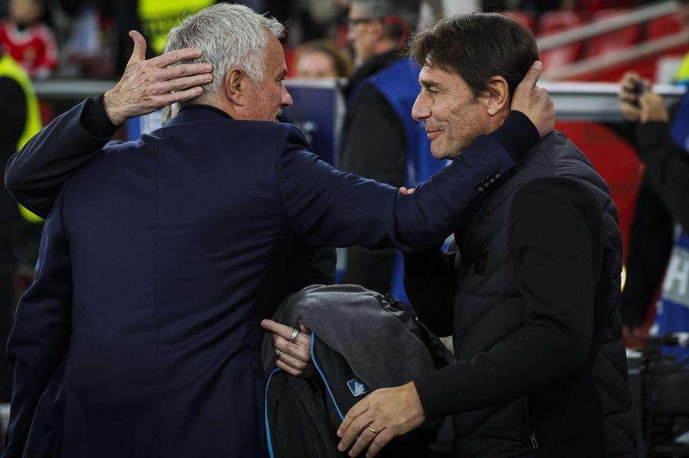 Napoli, Conte: "Nella situazione in cui ci troviamo sapevo che si era speso tanto..."