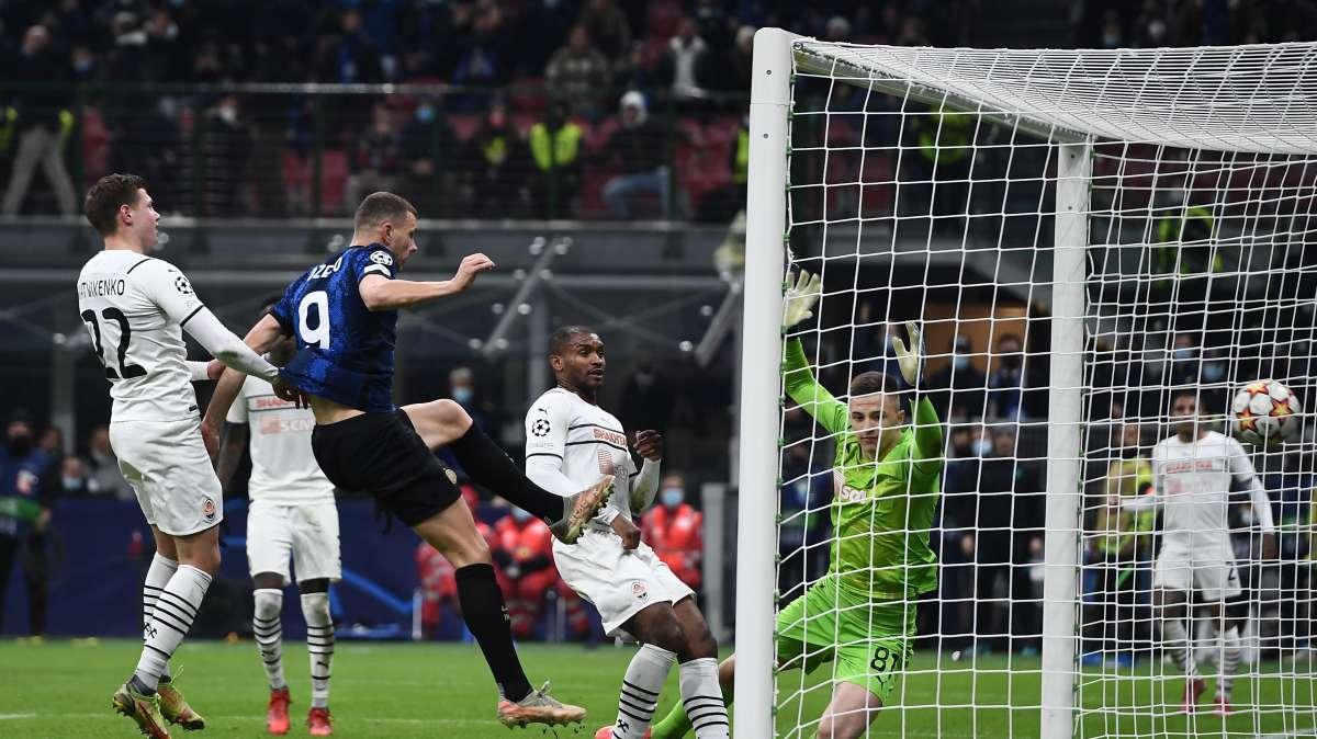 L'Inter spezza il tabù: Dzeko incenerisce gli ucraini