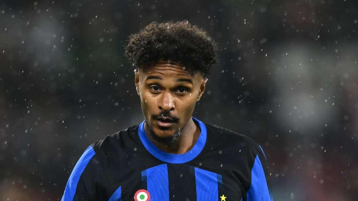 Lazaro atteso a Torino per le visite mediche: l'Inter fa cassa per finanziare il colpo Pavard