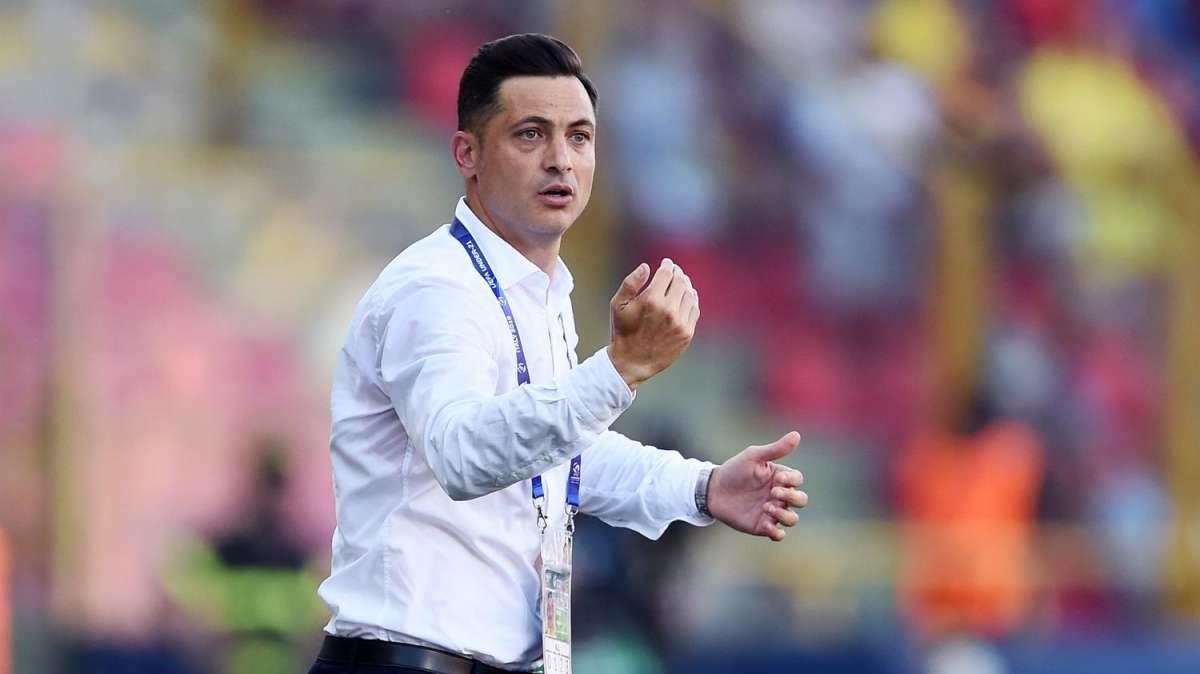 Romania, il CT Radoi scherza: "Il rigore parato da Tatarusanu? Felice per lui, meno da interista"