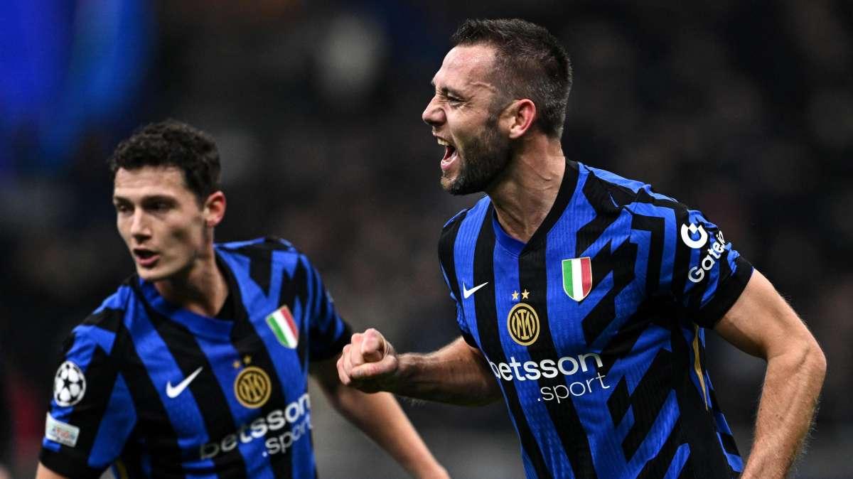 De Vrij: "Vogliamo continuare a vincere molti trofei. Indossare la maglia dell'Inter un onore"