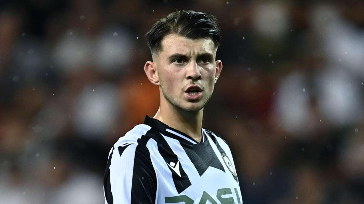 Sky - Samardzic, affare in stand-by: il calciatore rientra a Udine