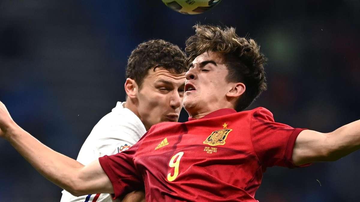 Sky DE - Rilancio Inter per Pavard: offerti 35 milioni + bonus. Il Bayern ne chiede 40