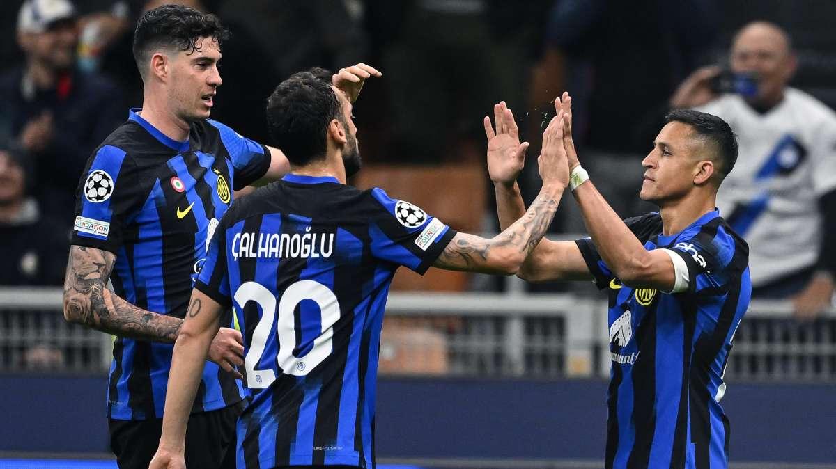 Bastoni e Calhanoglu oggi ad Appiano: il turco non preoccupa, domani esami per l'italiano