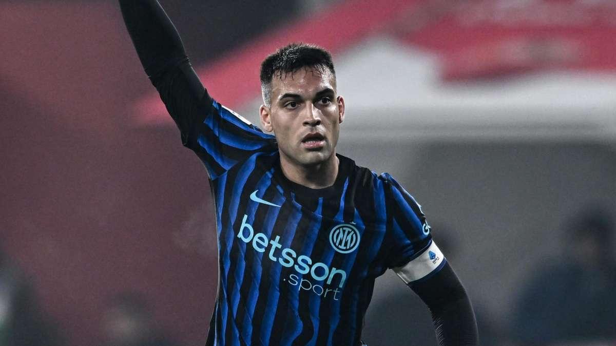 Lautaro: "Orgoglioso di essere il capitano dell'Inter, la parola più importante è sacrificio"