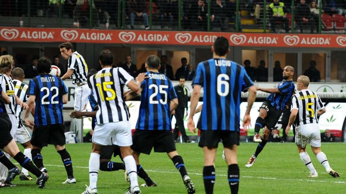 Maicon, undici anni fa il gol da fantascienza contro la Juve: l'Inter lo ricorda con un tweet