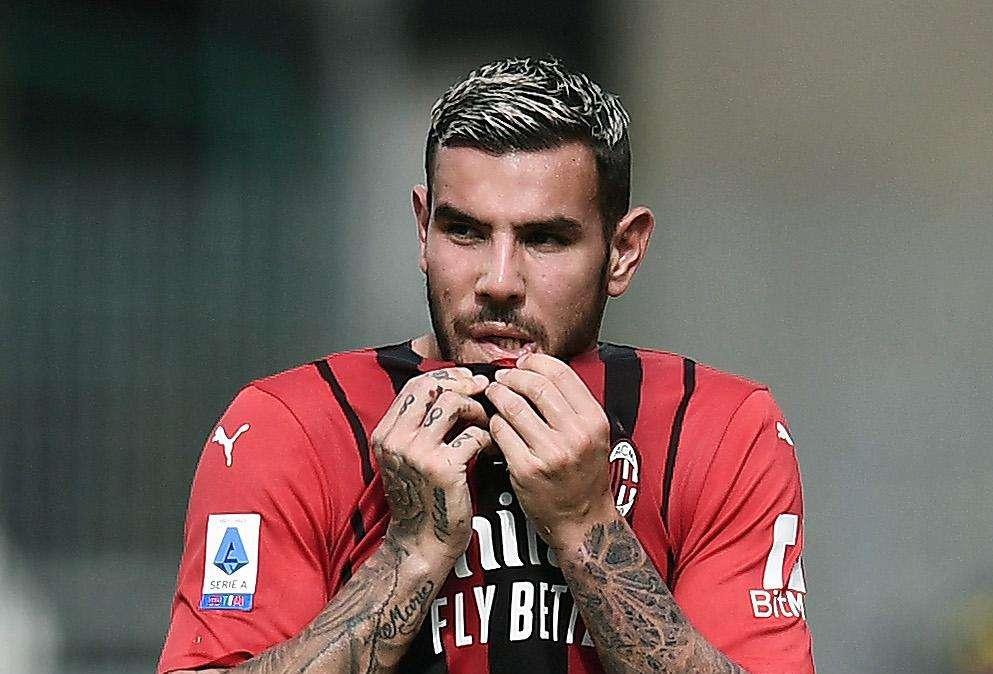 Milan, brutte notizie: Theo Hernandez e Brahim Diaz sono ancora positivi
