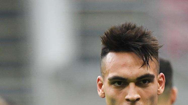 CAMPIONI D'ITALIA - El Toro Martinez ha visto rosso. E ha colpito ancora
