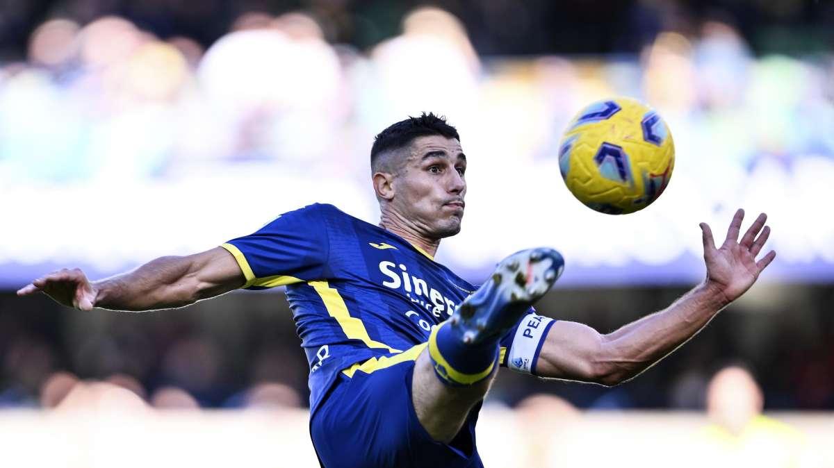 UFFICIALE - Fiorentina, per la destra arriva l'ex laterale nerazzurro Marco Faraoni