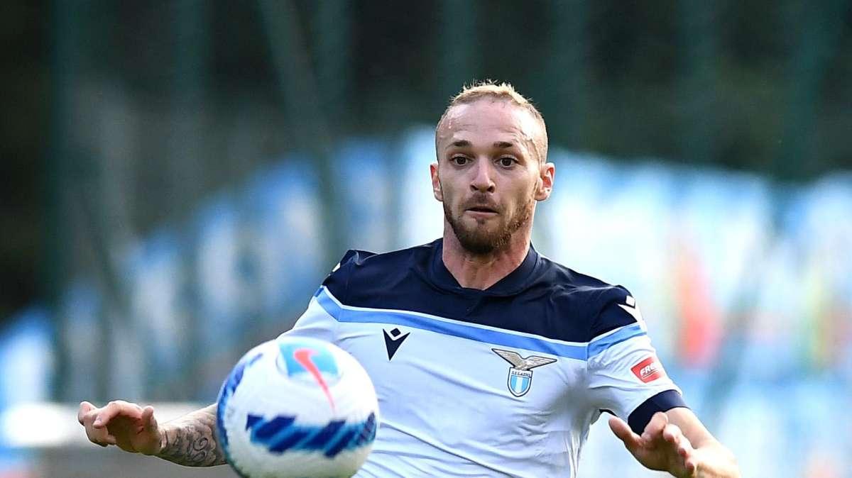Lazio, giornata di firma per Lazzari. Era sulla lista di Simone Inzaghi