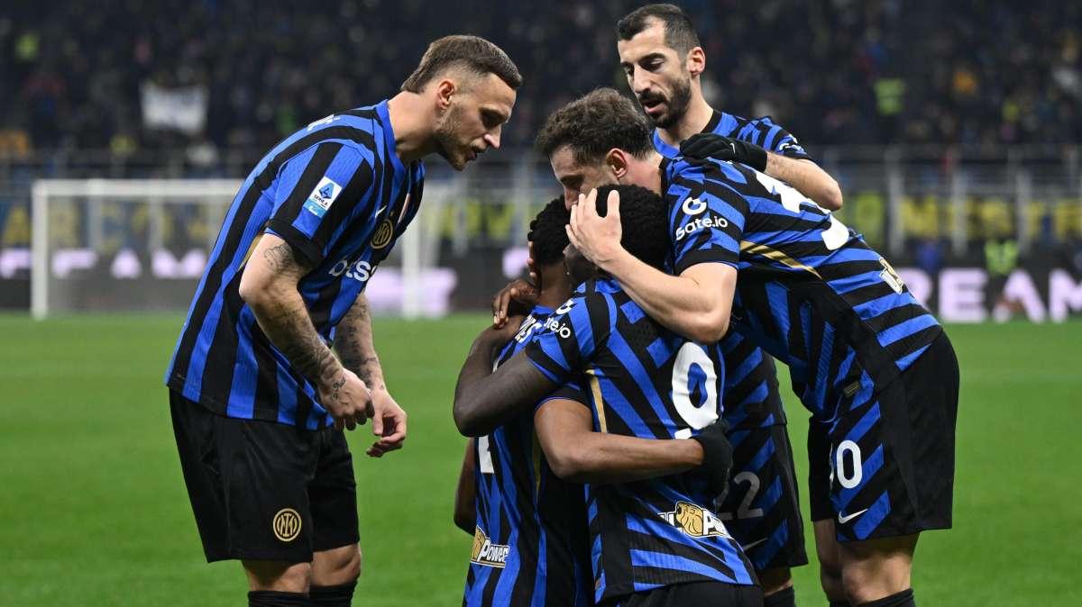 La moviola di Sparta Praga-Inter 0-1 - Fuorigioco millimetrico di Dumfries, serve il VAR