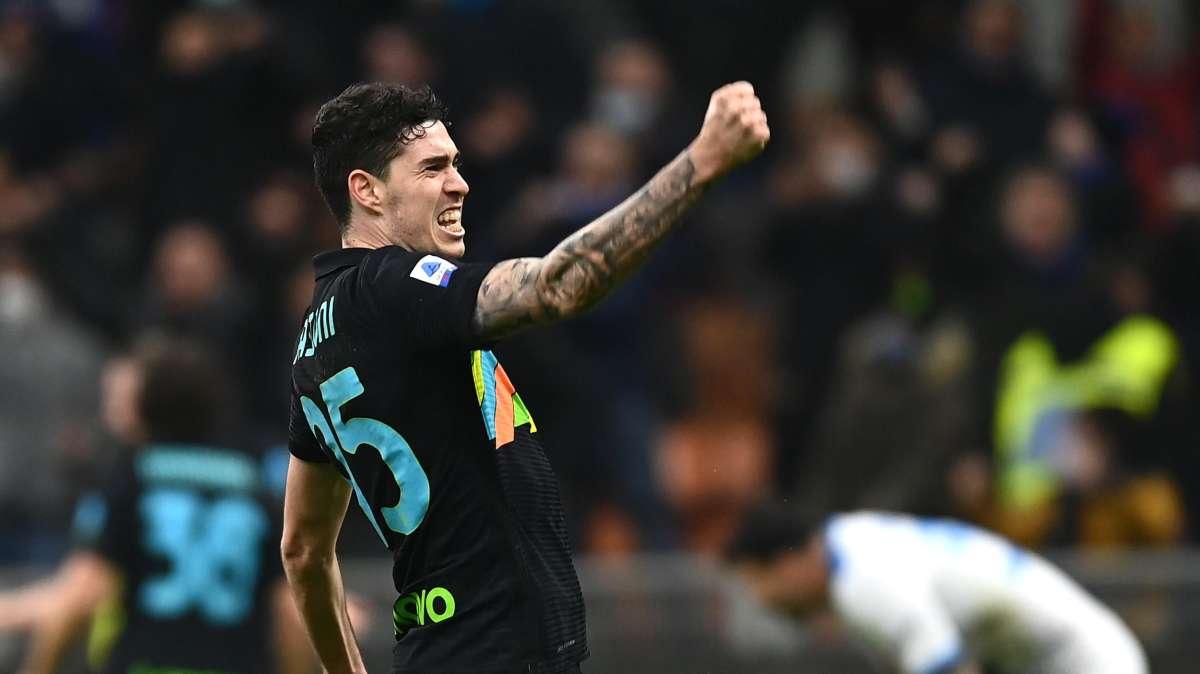 Bastoni esulta su Instagram: "Sempre forza Inter, anche da casa"