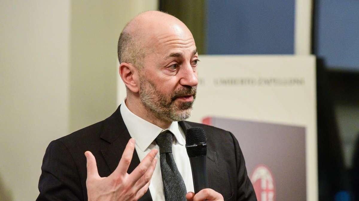 Gazidis: "Agenti e calciatori pensano come non ci fosse stato il Covid"