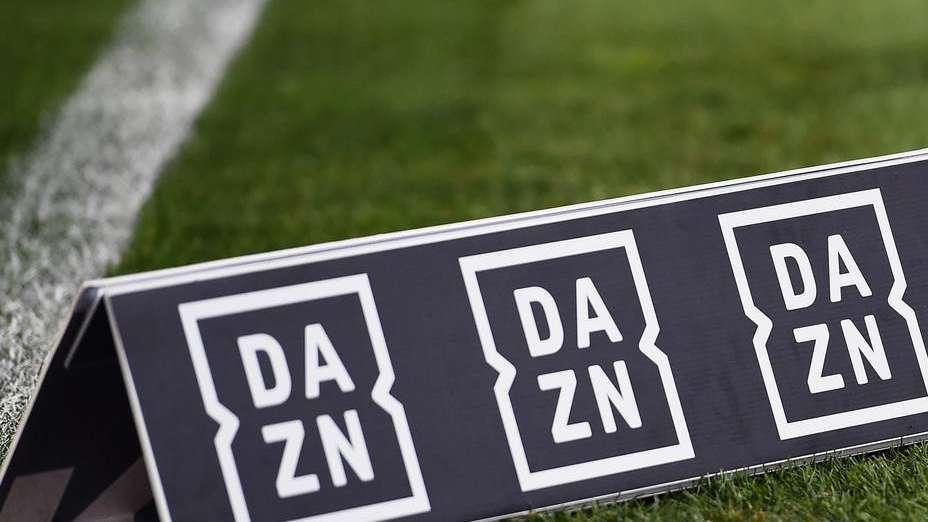 Problemi su DAZN durante Inter-Napoli, il min. Urso: "Continui disservizi, serve chiarezza"