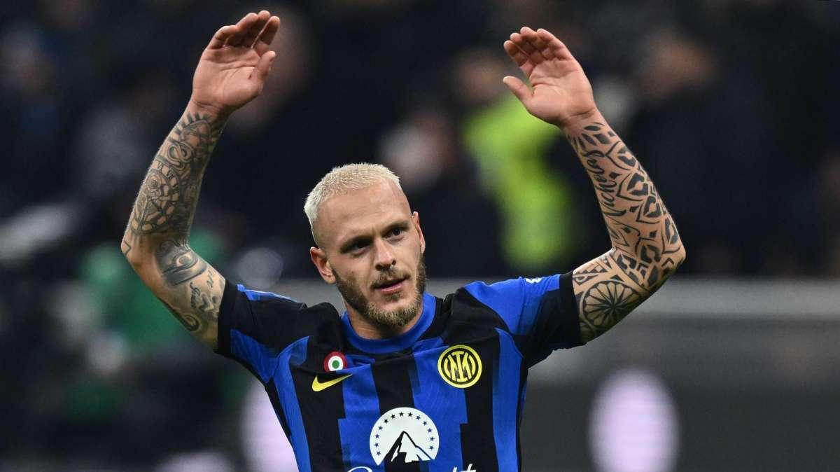 Dimarco: "Gol col Frosinone un tiro in porta. Io come Roberto Carlos? Rimaniamo coi piedi per terra..."