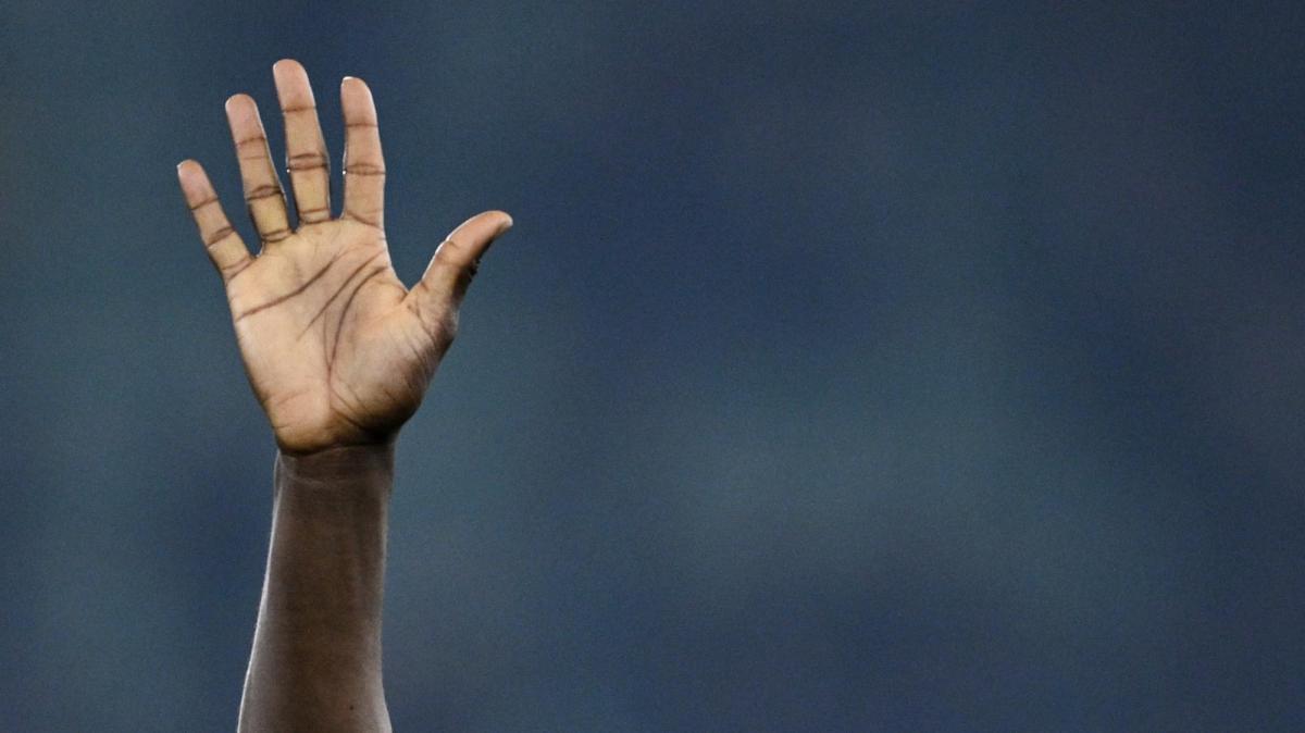 Immagine strip Calciomercato n.2