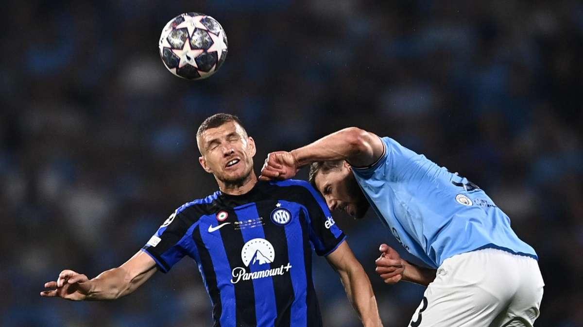 Dzeko sempre più vicino al Fenerbahce, l'agente del bosniaco a Istanbul per chiudere