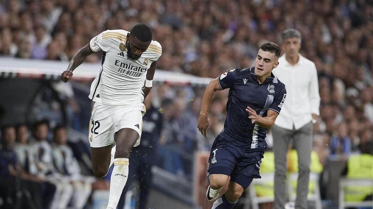 Eurorivali - Real Sociedad, distorsione alla caviglia per Barrenetxea: è in forte dubbio per l'Inter