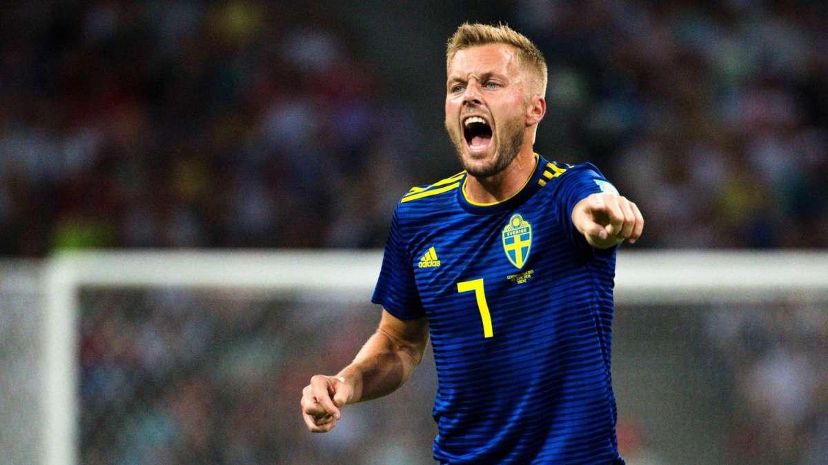 Svezia, Larsson: "Eriksen? Quando succedono cose del genere non esistono rivali o avversari"