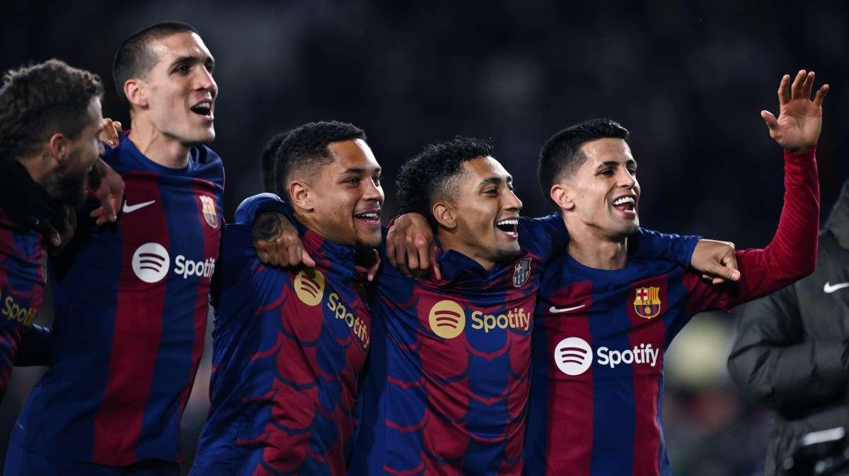 Inter, per l'attacco spunta il nome di Vitor Roque: il classe 2005 è in rotta con Xavi