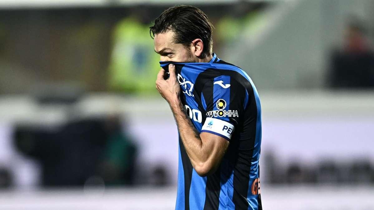L'Inter guarda all'Atalanta per la difesa: tre calciatori nel mirino