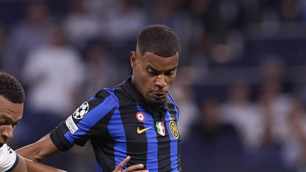 Inter, Diouf: "Esterno? L'importante è giocare e aiutare la squadra. Adesso testa al derby"