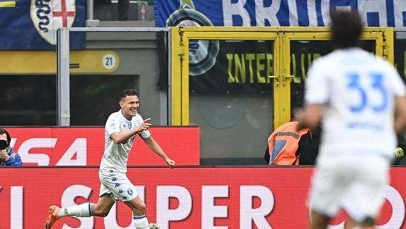 L'INTERISTA - Gli agenti di Asllani in sede, si chiude il passaggio all'Inter - VIDEO