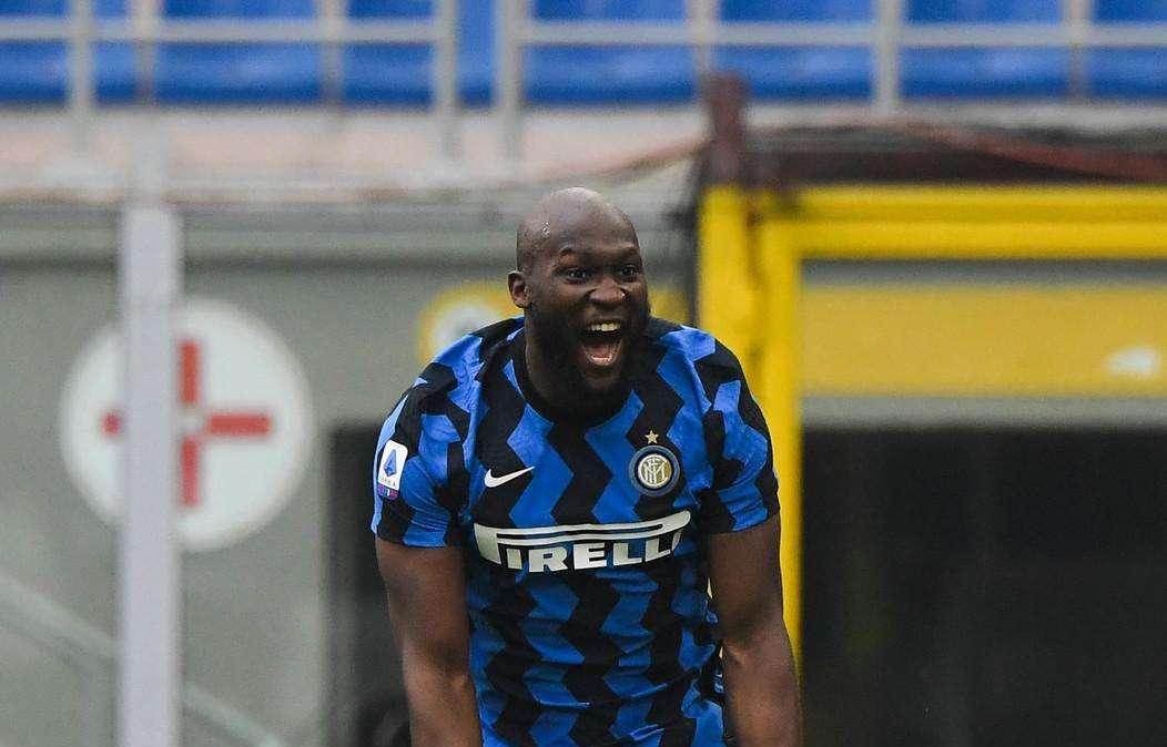 Lukaku, l'ok alla cessione è solo della proprietà. Marotta e Ausilio contrari