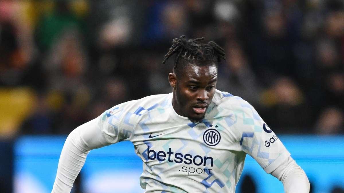 Bisseck-Inter, un rinnovo che conviene a tutti: ingaggio da top per blindare il tedesco