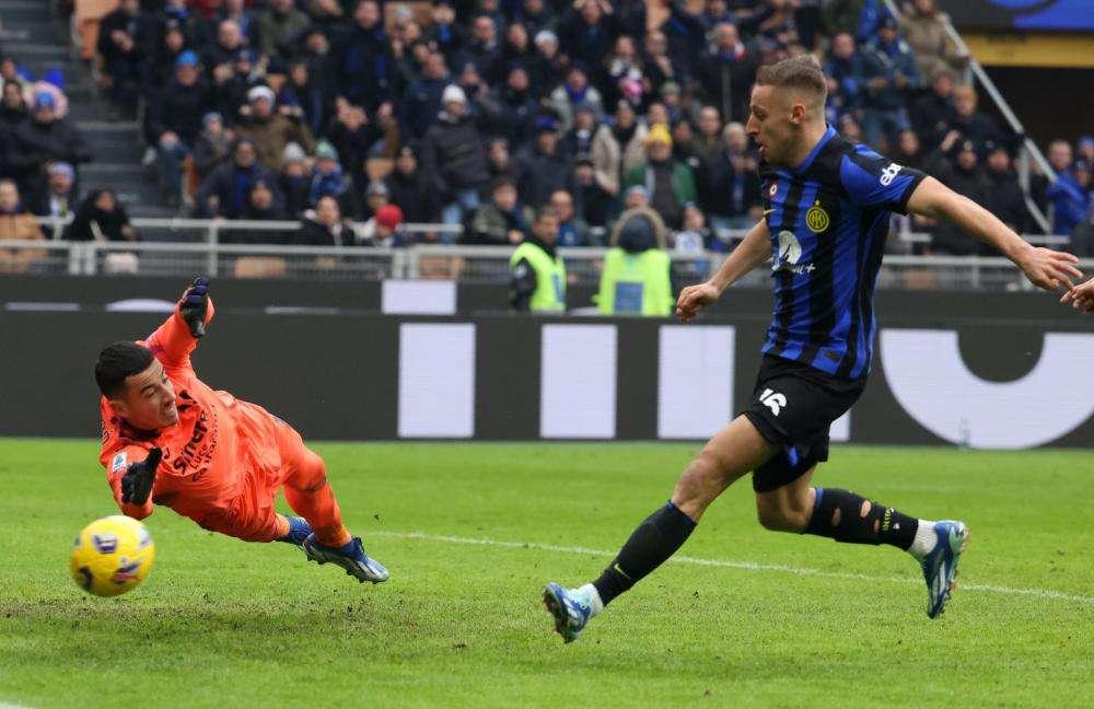Inter-Hellas Verona, ecco l'audio VAR di Nasca a Fabbri: 'Fischia, fischia, santo cielo"