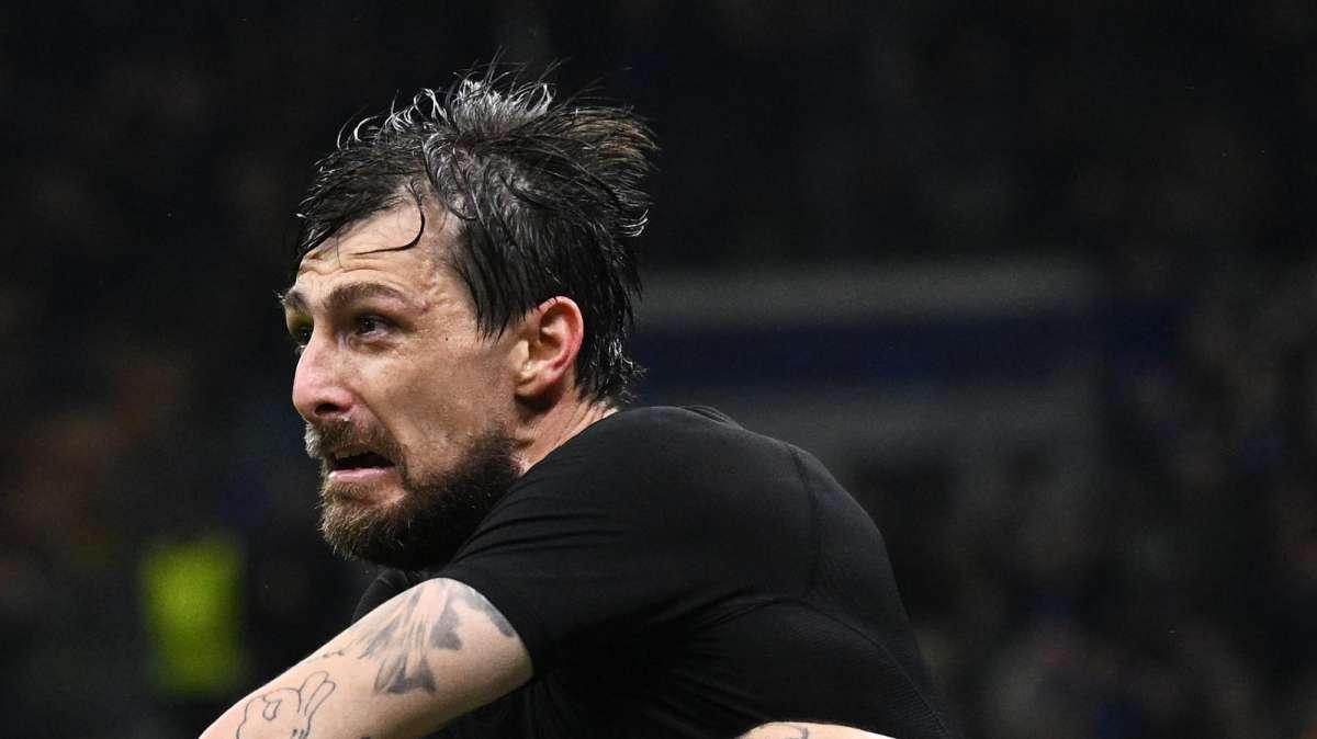 Acerbi, futuro incerto. L'addio è possibile, Chivu spinge per Leoni