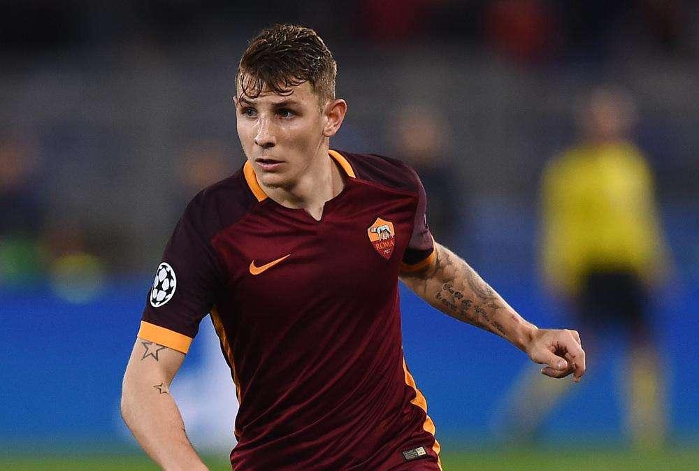 Digne accende il duello Inter-Napoli pure sul mercato: scelta la formula dell'affare
