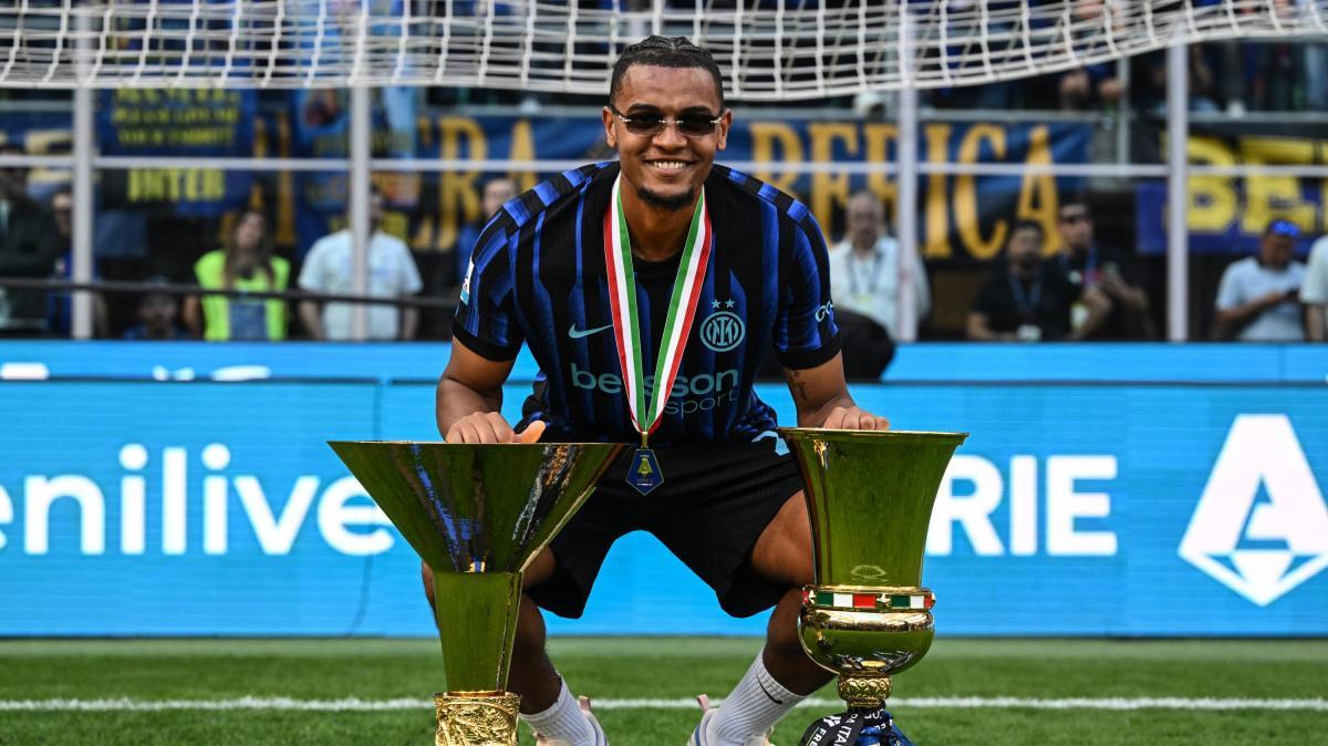 Primo compleanno nerazzurro per Akanji, che compie 31 anni. Gli auguri dell'Inter