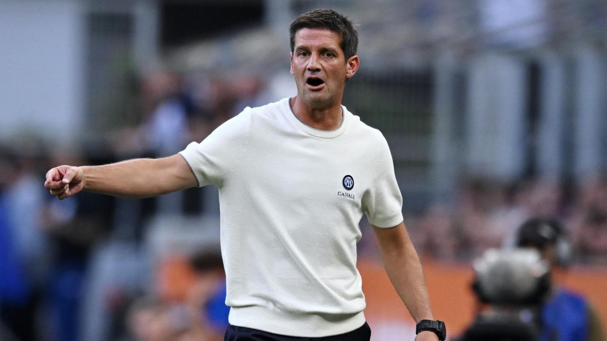 Chivu: "Il mercato mi crea disturbi mentali, non vedo l'ora che finisca. Contento del gruppo"