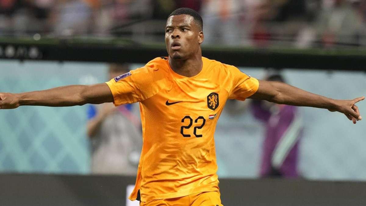 Dumfries torna a stregare il Chelsea: spunta una promessa dell'Inter