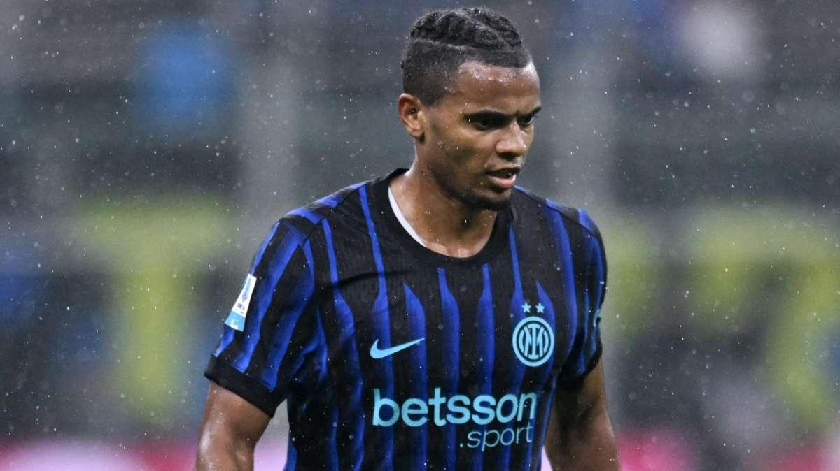 Akanji: "Che anno fantastico. Ora il derby: segnare all’esordio? Non sarebbe male…"