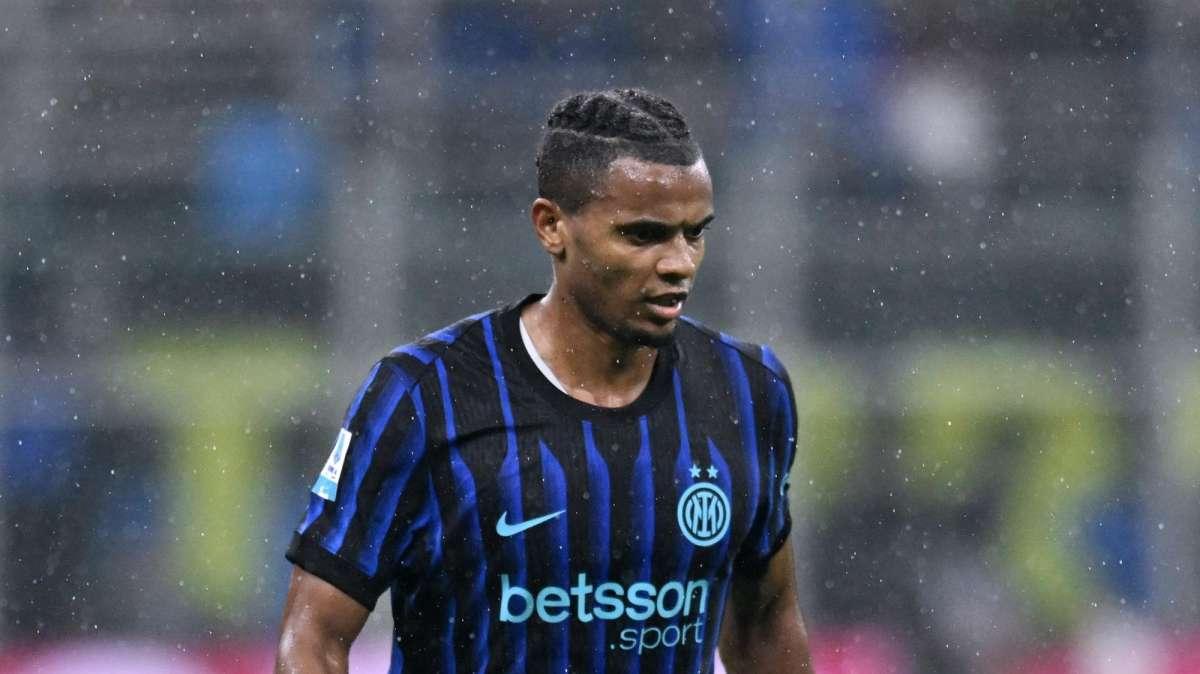 Akanji si espone sul futuro: "Mi piacerebbe rimanere all'Inter. Mi sono ambientato bene e..."