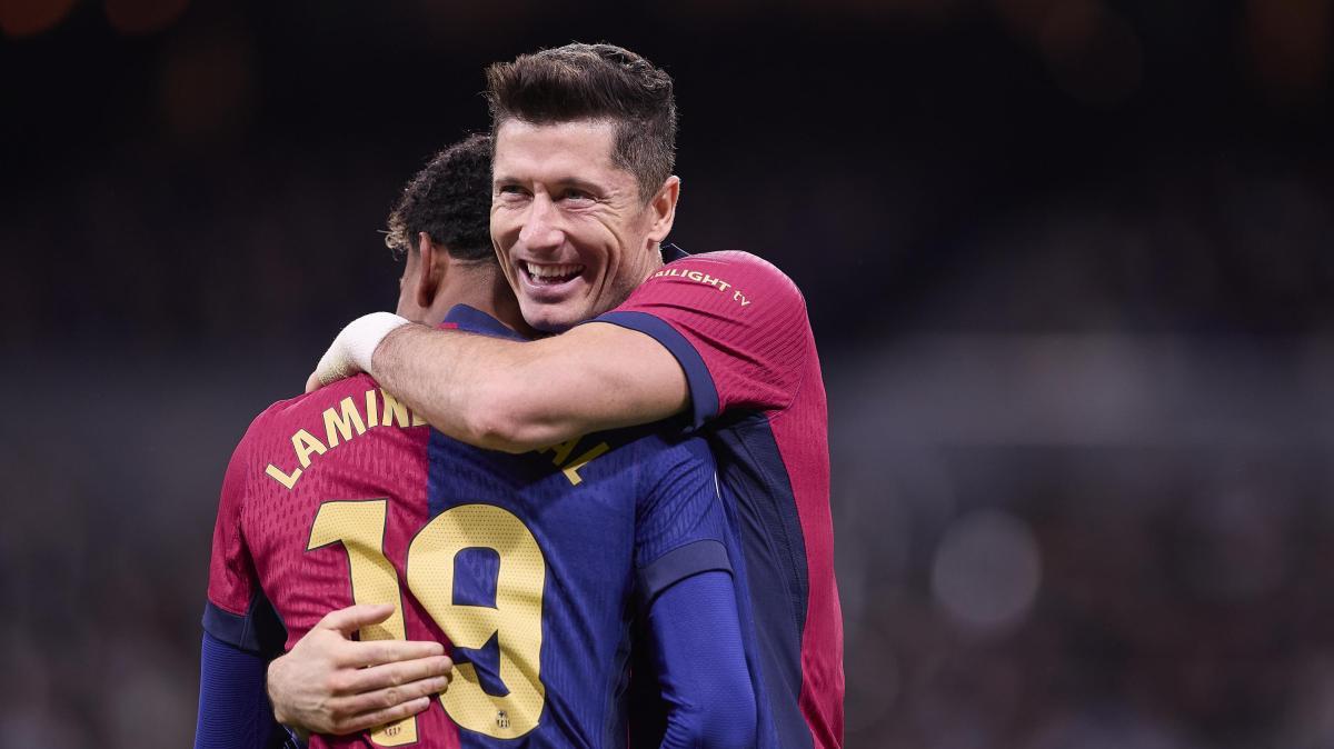 Il Barcellona recupera Lewandowski: non partirà titolare contro l'Inter, il motivo