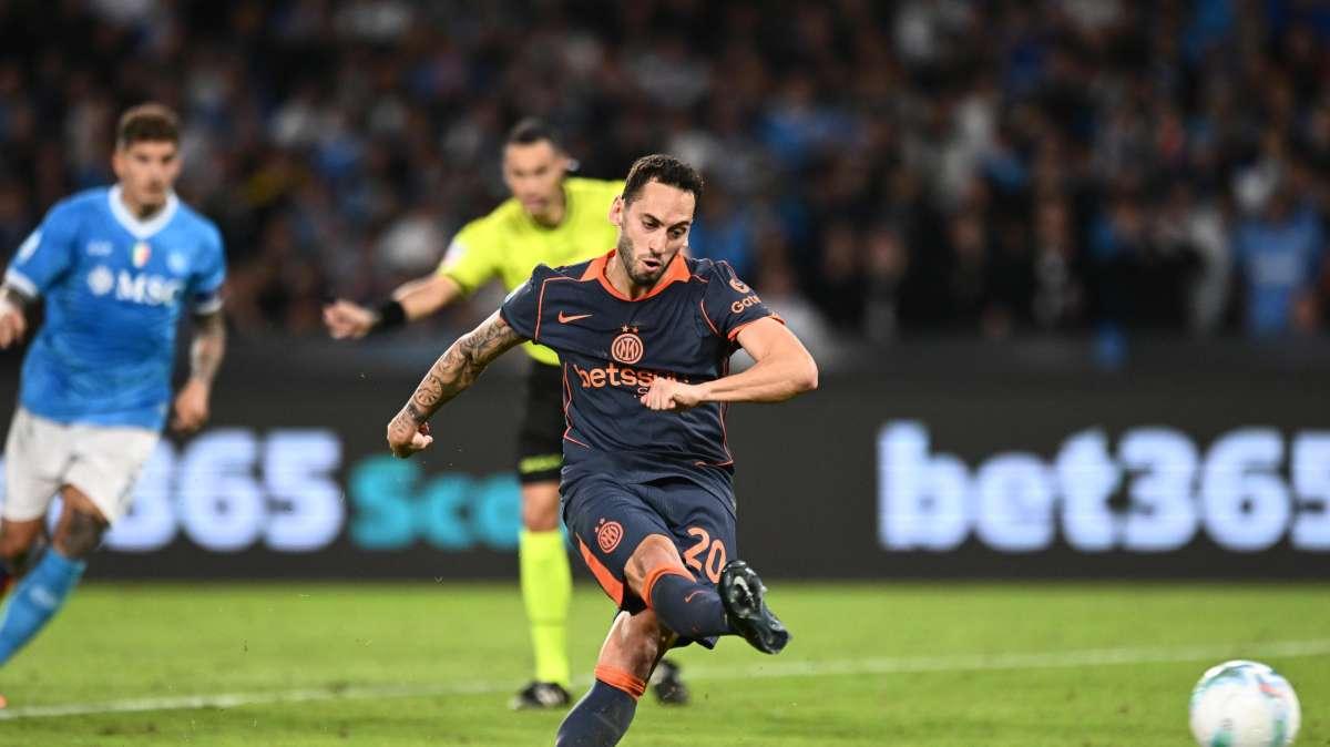 Inter, la rivincita di Calhanoglu e di quel rigore sbagliato l'anno scorso