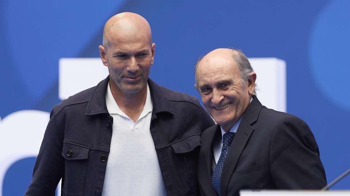 La Francia presenta il nuovo ct il 28 luglio, attesa per Zidane
