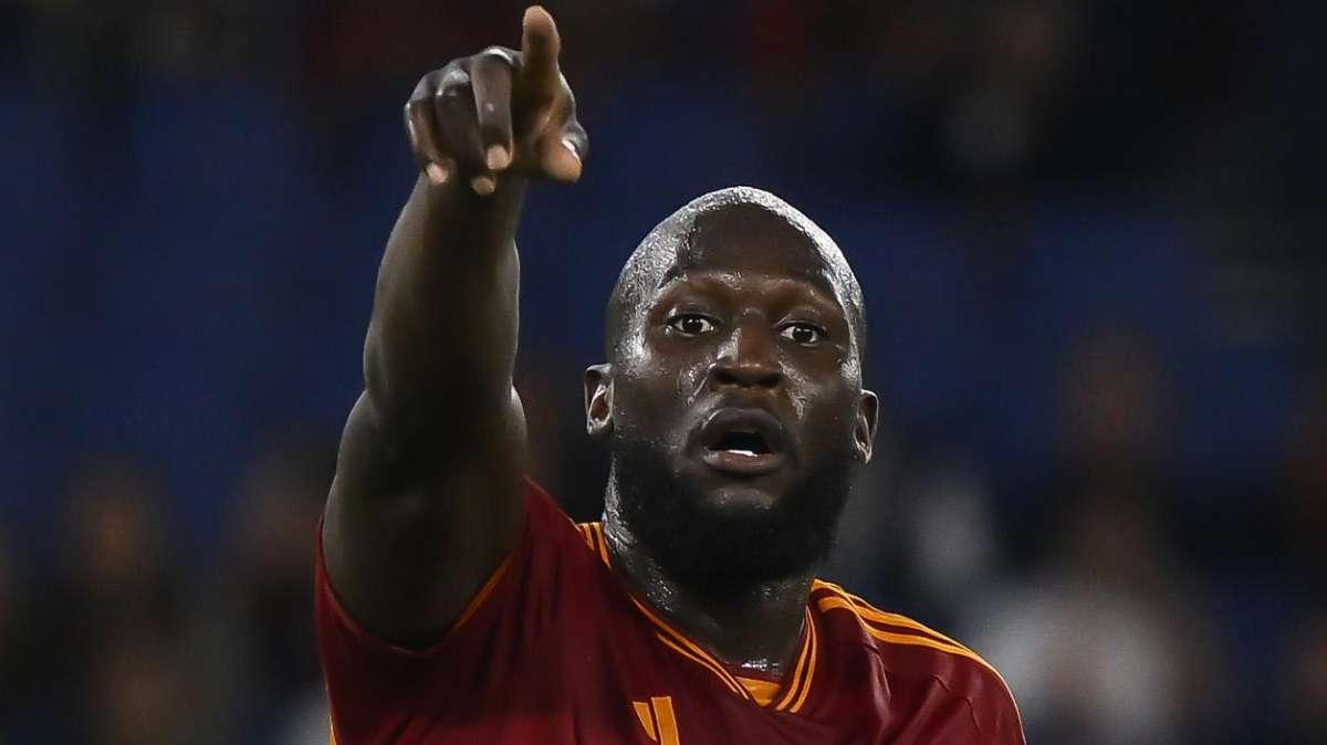 Roma, Mourinho lancia Lukaku: "Titolare con Dybala, potrebbe giocare anche 90 minuti"
