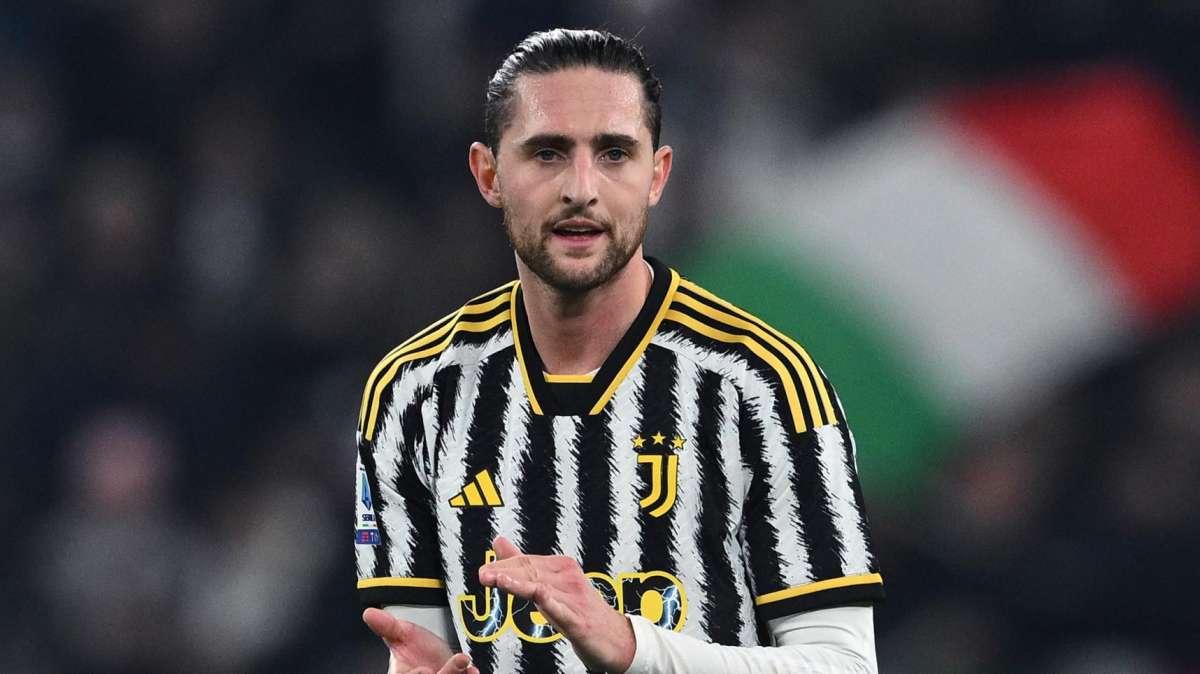 Juventus, Rabiot: "L'Inter fa un percorso diverso, noi dobbiamo blindare il secondo posto"