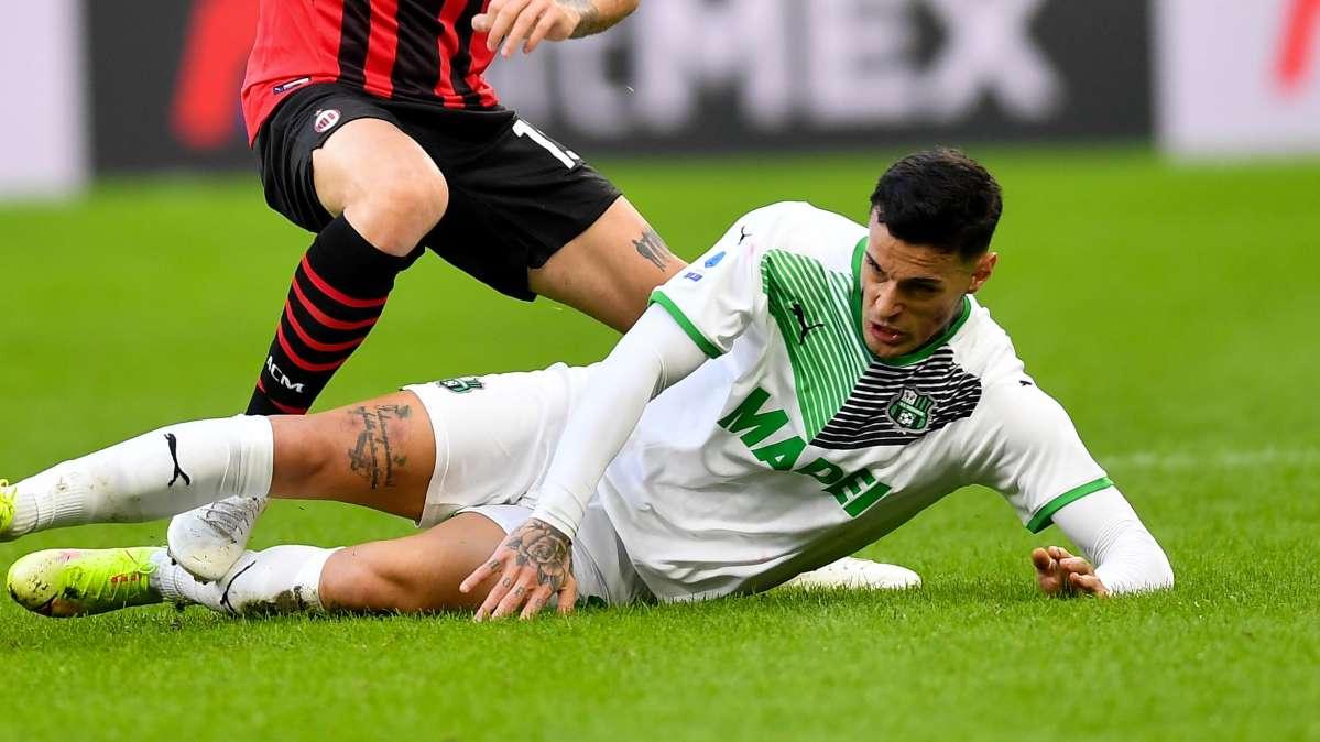Milan e Inter, quanti intrecci sul mercato: da Scamacca a Darwin, tutti i nomi