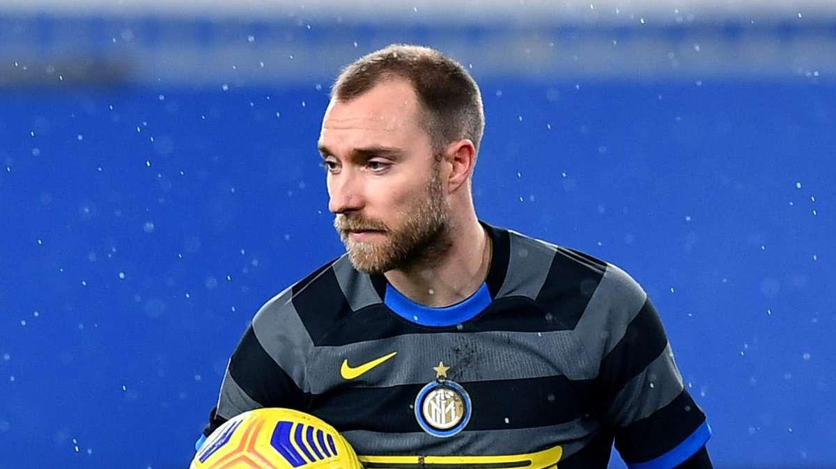 Eriksen, parlano i vicini di casa: "Ha una famiglia speciale. Sabato non volevamo crederci"